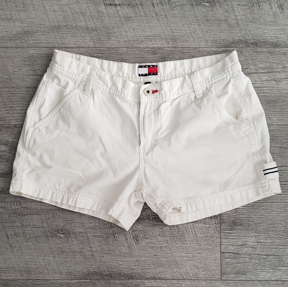 Tommy Jeans Cargo Khaki Shorts